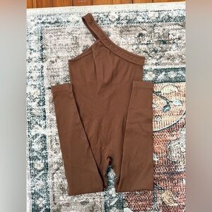 OQQ Ribbed One Shoulder Jumpsuit Brown Seamless Workout Romper Size S